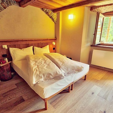 Bed and Breakfast Moncervin à Saint-Vincent Extérieur photo