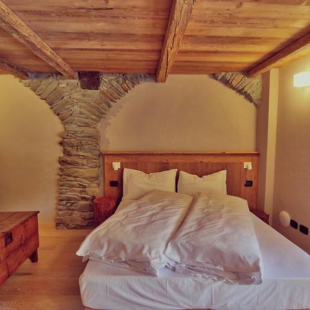 Bed and Breakfast Moncervin à Saint-Vincent Extérieur photo